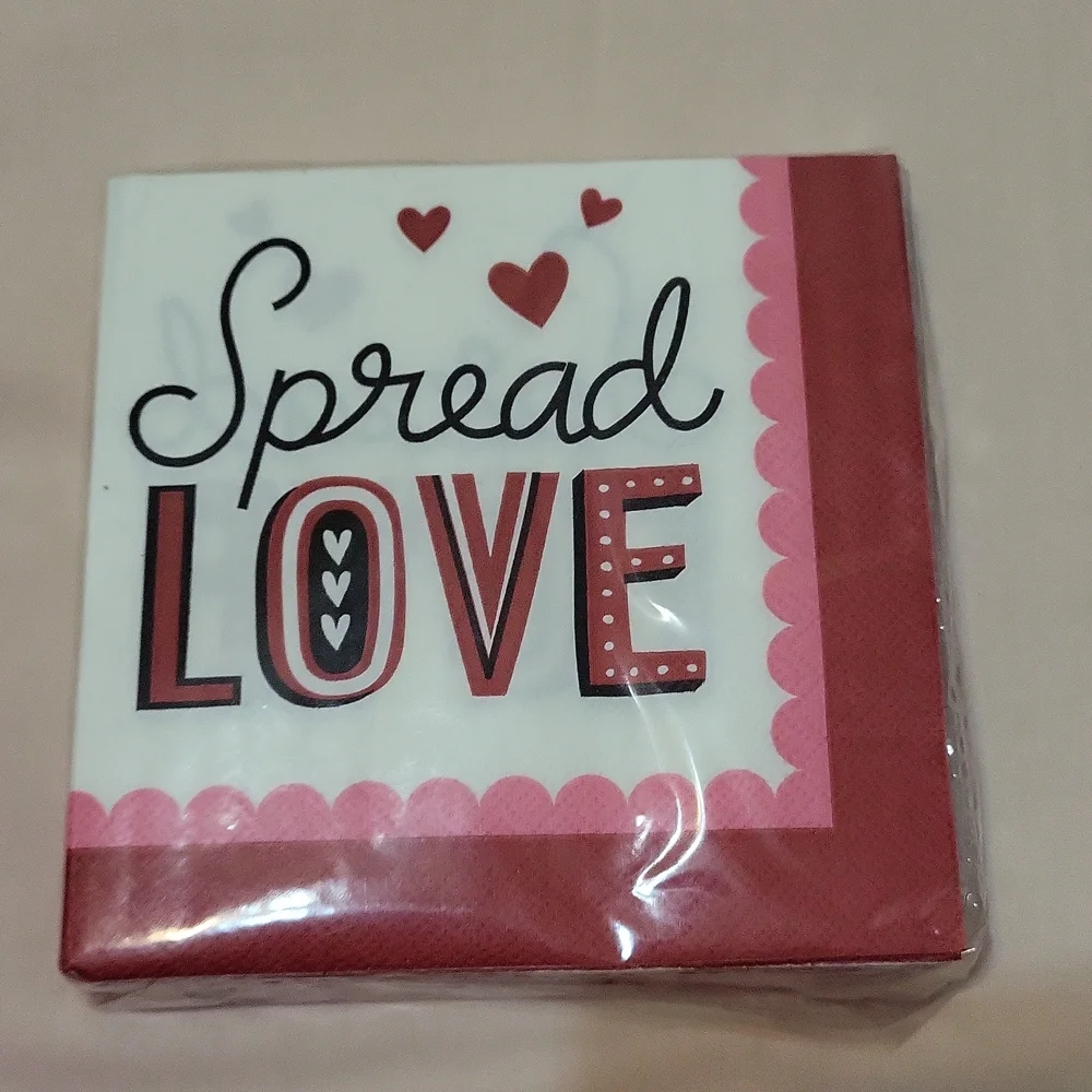 9 Sets. Valentine's Disposable Napkins.